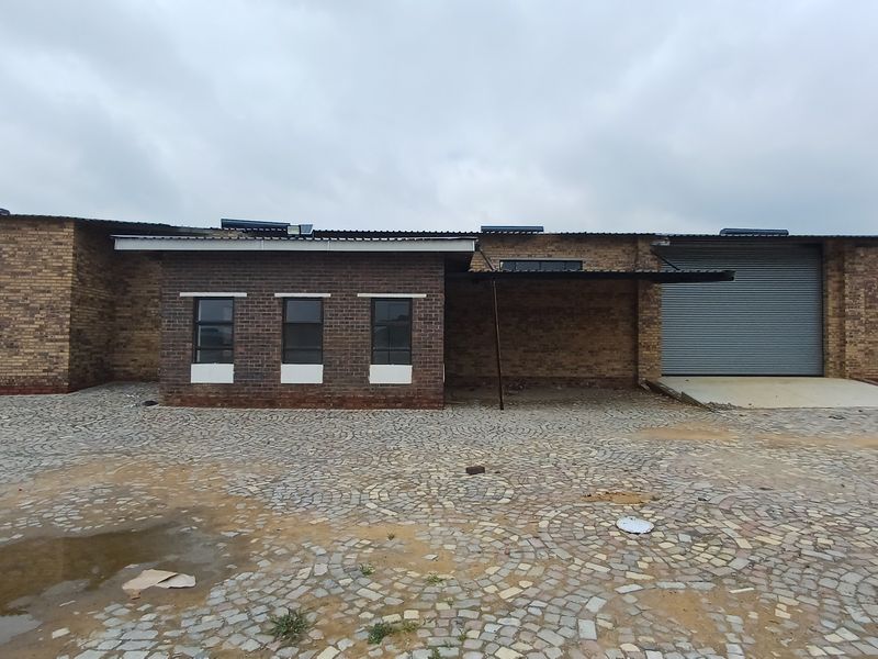 Industrial Property To Let in Meyerton - Photo 2