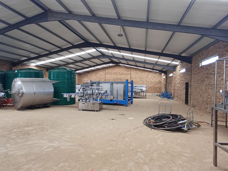Industrial Property To Let in Meyerton - Photo 6