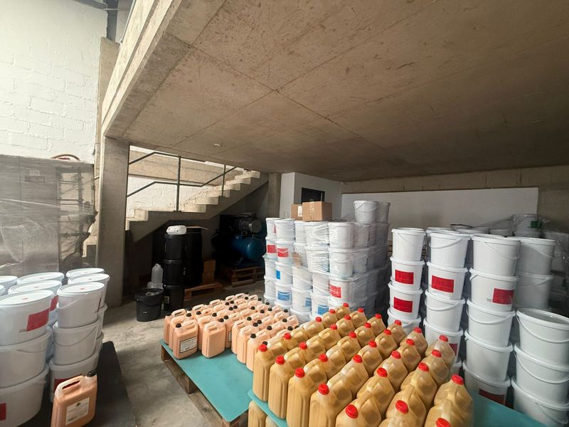 Light Industrial Unit To Let or For Sale in Micro Park, Cornubia - Photo 5