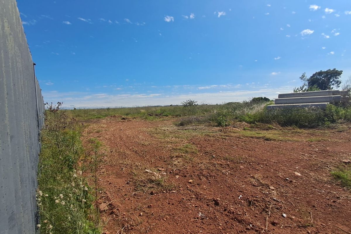 8651m2 Industrial land for Sale in Clayville - Photo 4