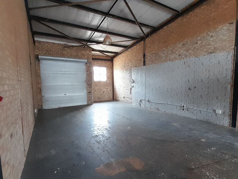 Versatile 140m Warehouse Space in The Worksheds Industrial Park - Photo 4