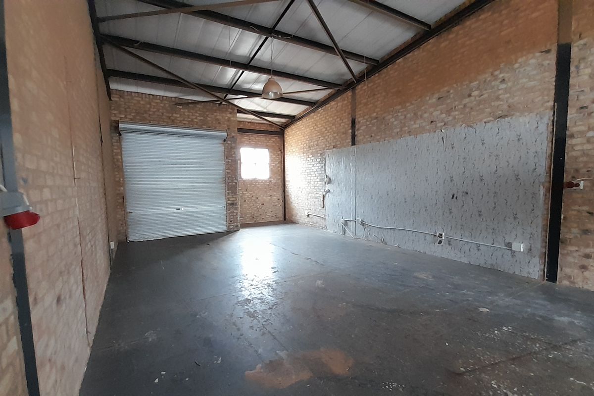 Versatile 140m Warehouse Space in The Worksheds Industrial Park - Photo 4