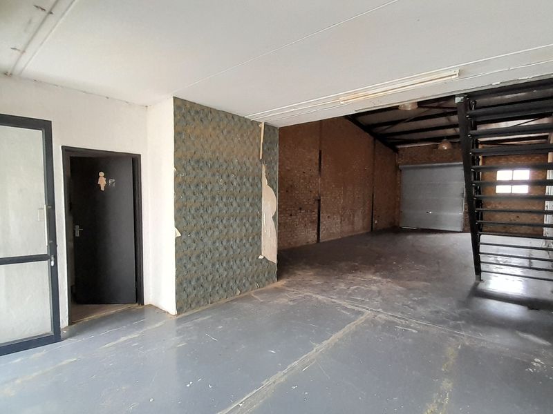 Versatile 140m Warehouse Space in The Worksheds Industrial Park - Photo 2