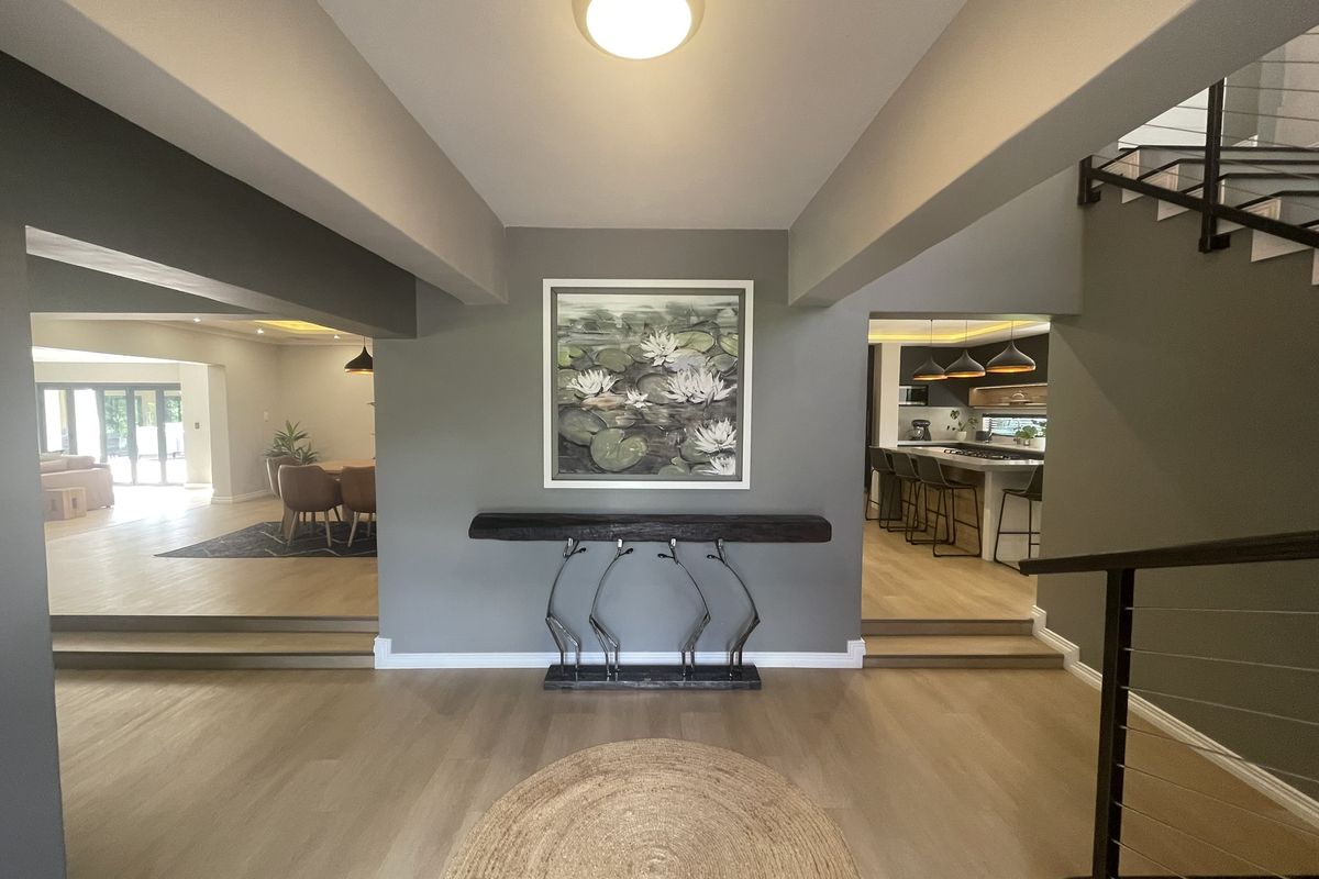 Exceptional 7-Bedroom Riverside Estate on 2.2 Hectares – Luxury, Space & Off-Grid Capability - Photo 5