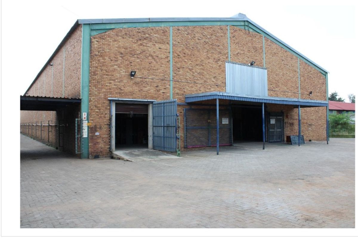 Exclusive Mandate | Prime Industrial Warehouse for Sale - Photo 2