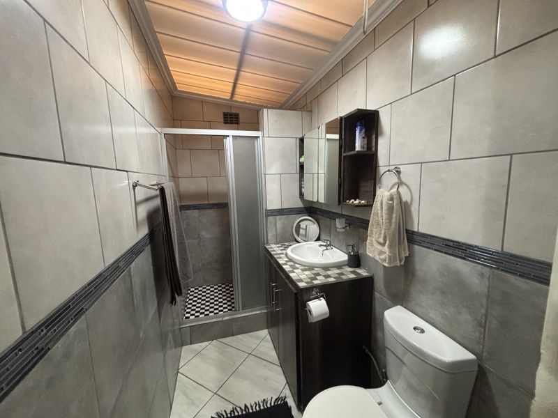 Plot for Sale - Photo 10