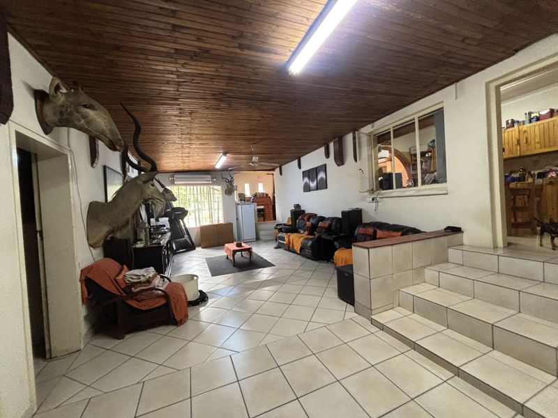 Plot for Sale - Photo 8
