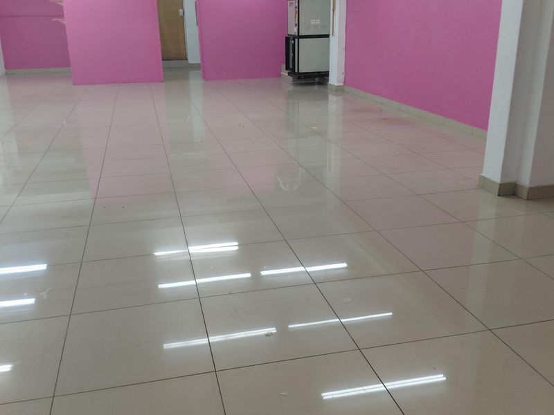 Retail Shop To Rent In Sunnyside - Photo 3