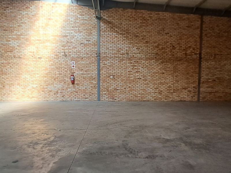 368m Warehouse Unit To Let in Grand Central Park - Photo 10