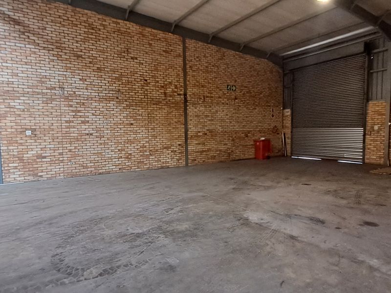 368m Warehouse Unit To Let in Grand Central Park - Photo 9