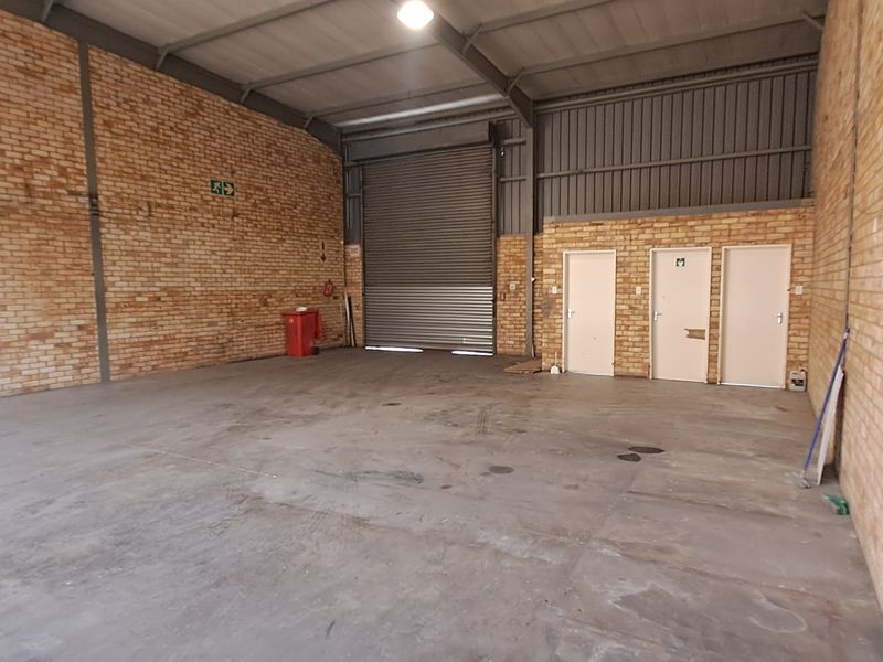 368m Warehouse Unit To Let in Grand Central Park - Photo 8