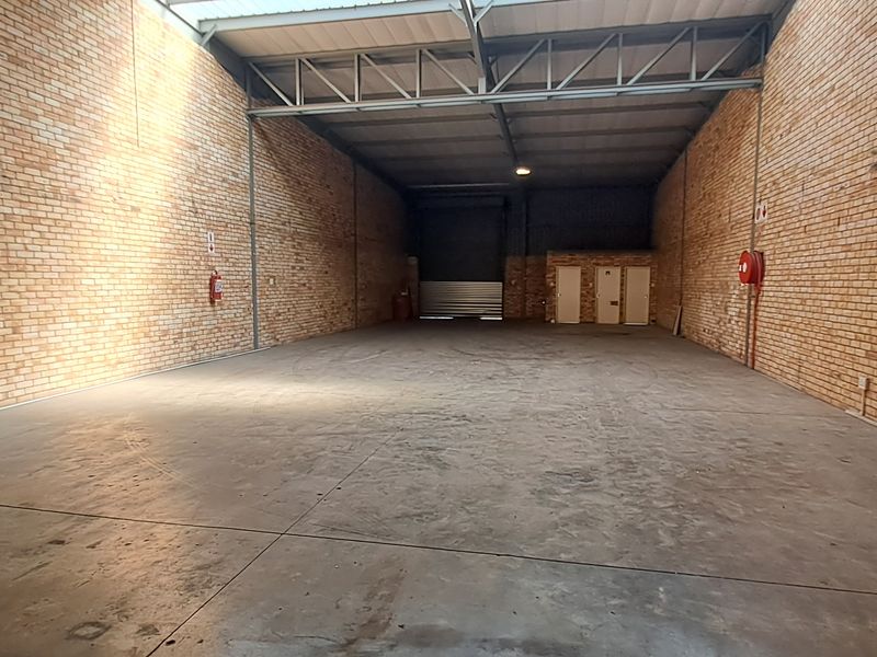 368m Warehouse Unit To Let in Grand Central Park - Photo 3