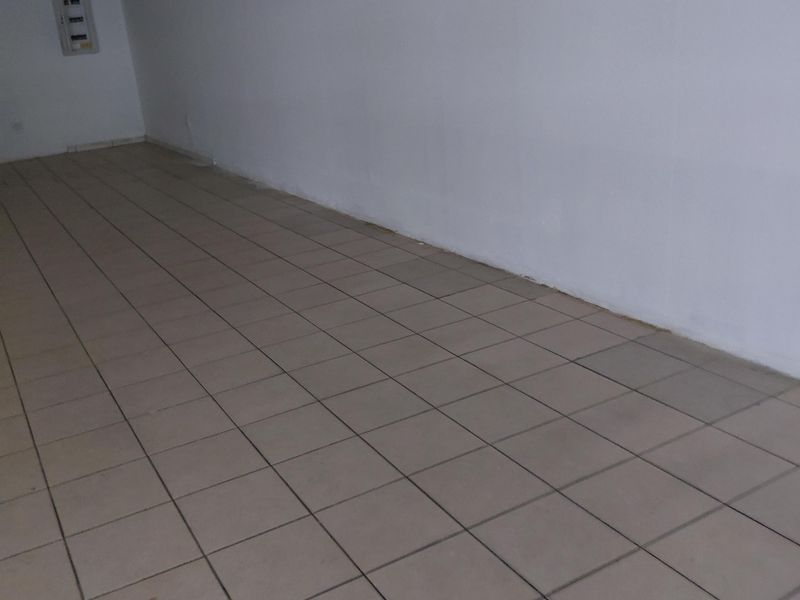 Retail Shop To Rent In Sunnyside - Photo 5