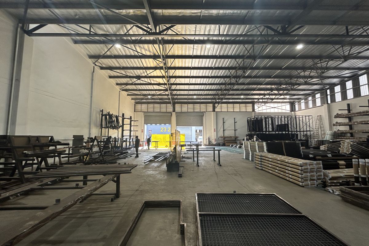 Mini Factory in Secure Industrial Park - Photo 5