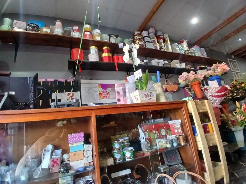 Prime Business & Retail Space for Sale - Photo 4