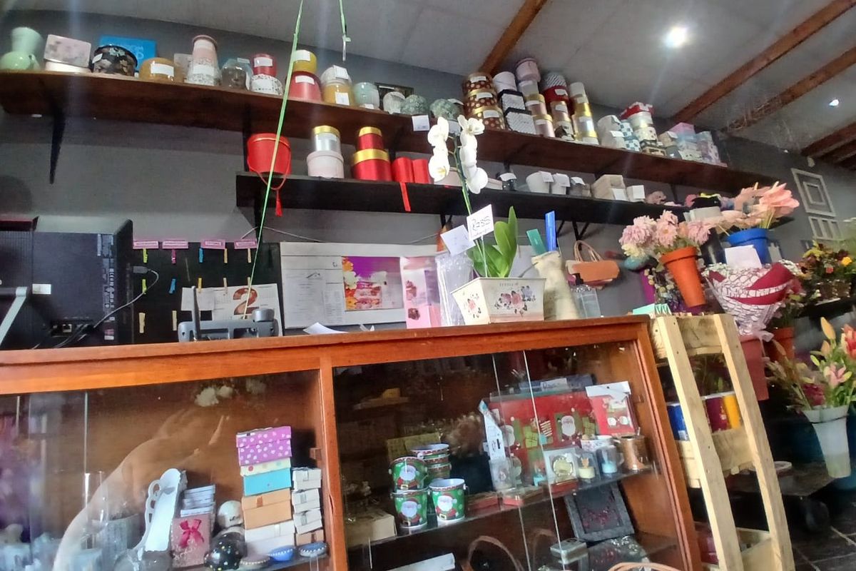 Prime Business & Retail Space for Sale - Photo 4