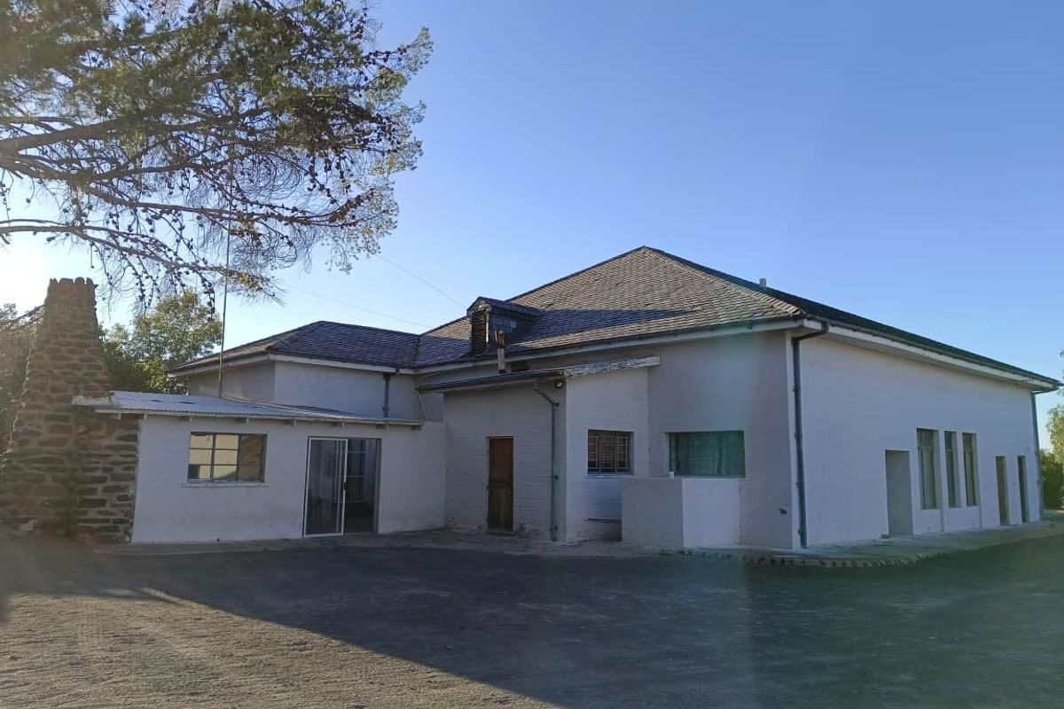 Victoria West Livestock Farm - Photo 5