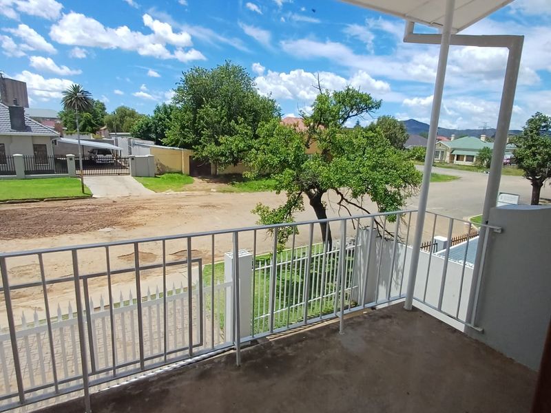 Commercial Office to Rent - Photo 3