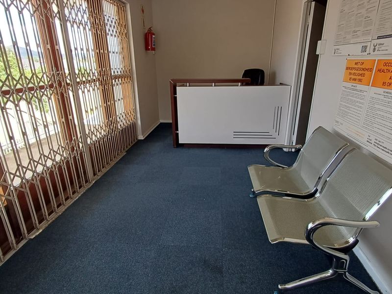 Commercial Office to Rent - Photo 5