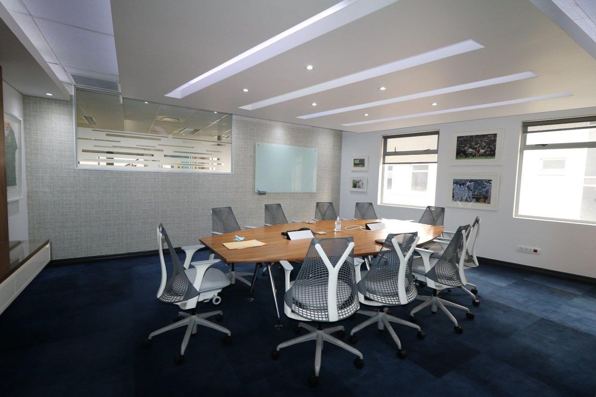 Commercial office to let or for sale in Corner Main Office Park located just off Main Road Bryanston - Photo 5