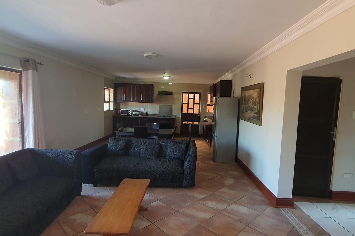 Elevate Your Brand- Prestigious Prime Bluff Commercial Opportunity - Photo 4