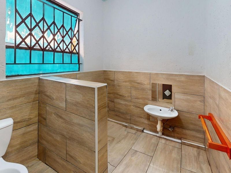 CATEGORY 16 ZONED PROPERTY – COMMUNITY FACILITY - Photo 10