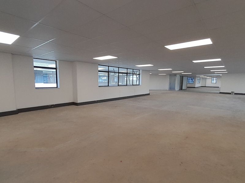 Own Your Own Corporate Campus 3,949m Freestanding Office Building For Sale in Waterfall Office Park - Photo 7