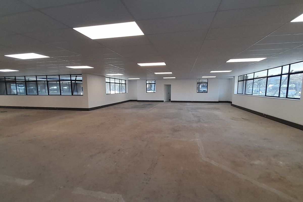 Own Your Own Corporate Campus 3,949m Freestanding Office Building For Sale in Waterfall Office Park - Photo 5