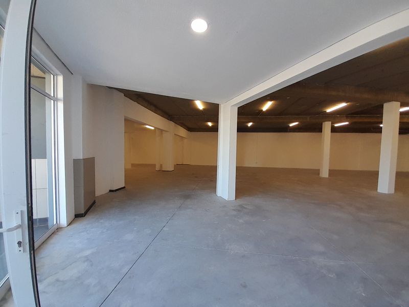 429m Showroom Retail Space To Let at The Link - Photo 3