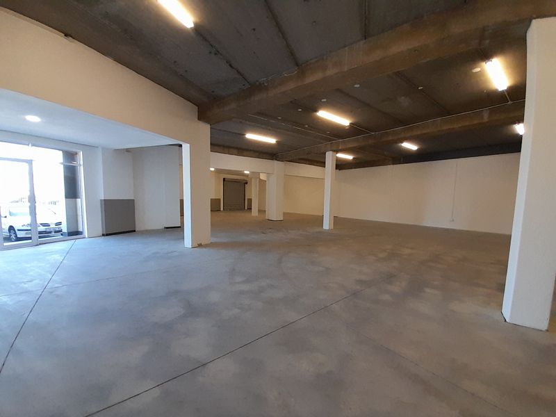 429m Showroom Retail Space To Let at The Link - Photo 5