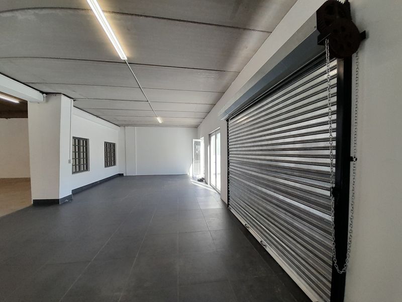 346m Retail Showroom Unit To Let in The Link - Photo 2