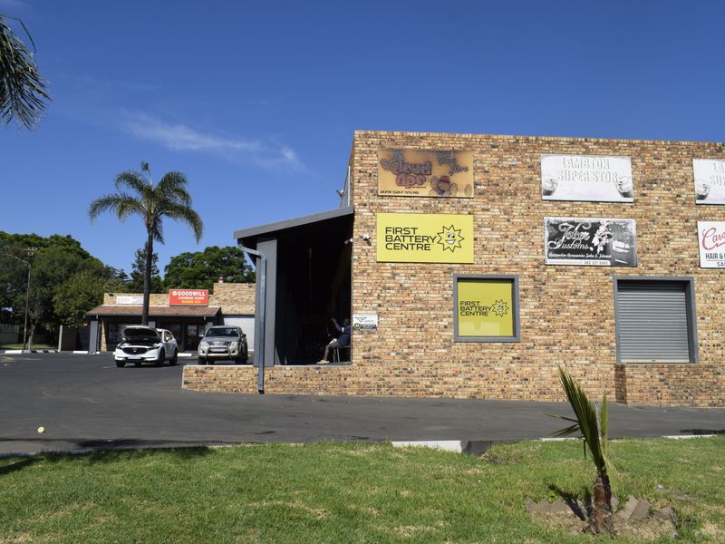 6 commercial shops for sale in Lambton. - Photo 5