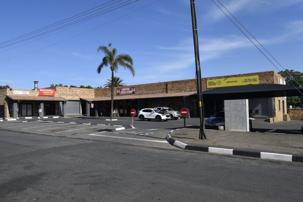 6 commercial shops for sale in Lambton. - Photo 2