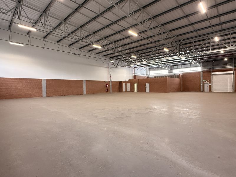 WAREHOUSE TO LET IN HIGHVELD, CENTURION - Photo 10