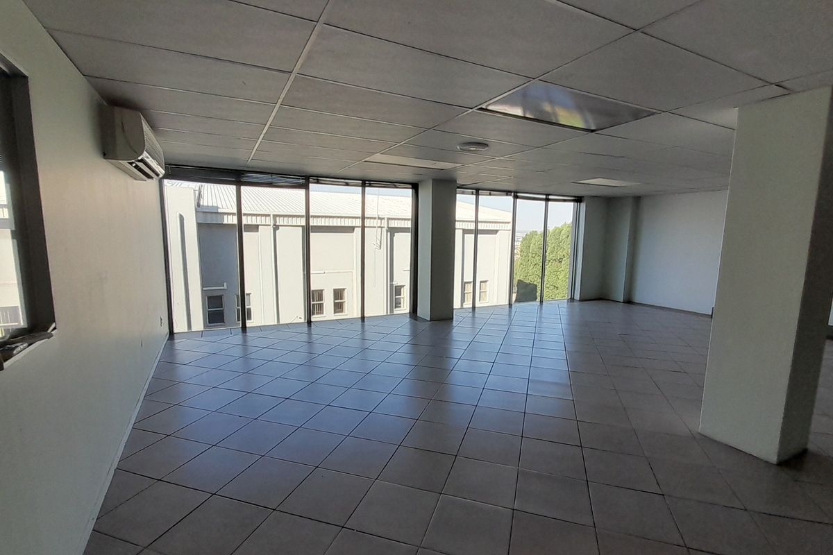 365m First Floor Office Space To Let at Kyalami Boulevard Midrand - Photo 5