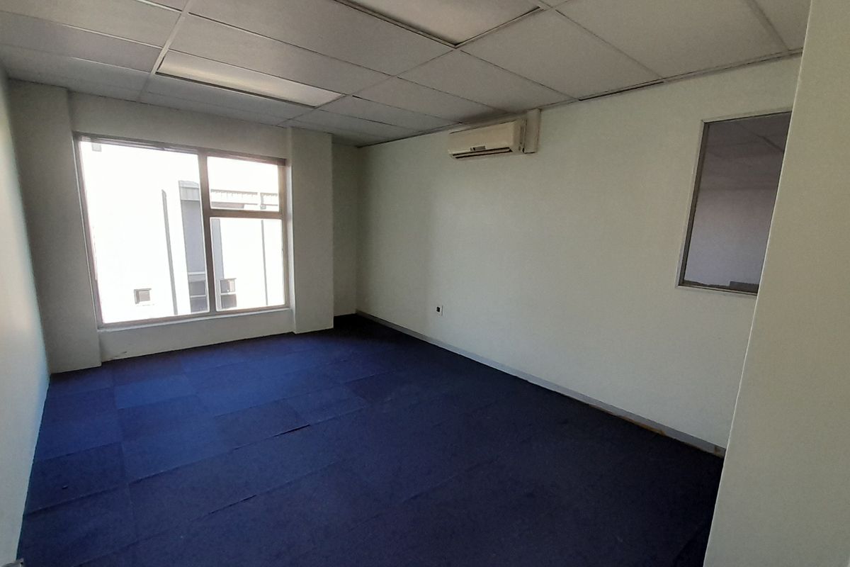 365m First Floor Office Space To Let at Kyalami Boulevard Midrand - Photo 3