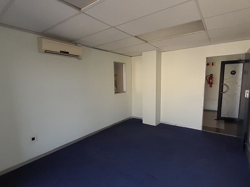 365m First Floor Office Space To Let at Kyalami Boulevard Midrand - Photo 4