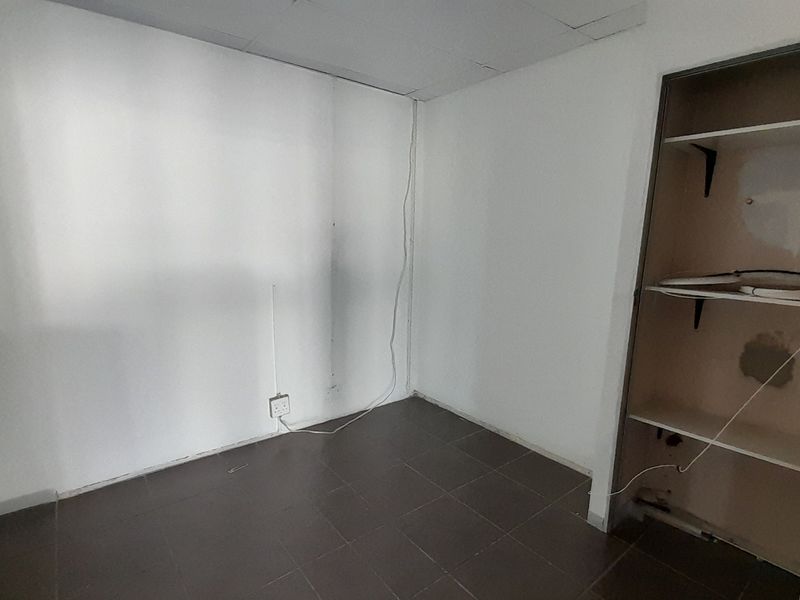 365m First Floor Office Space To Let at Kyalami Boulevard Midrand - Photo 2