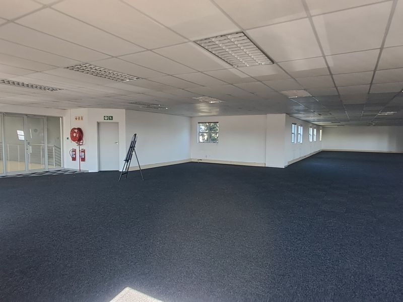 586m First Floor Office Space To Let at Riverview Office Park - Photo 6