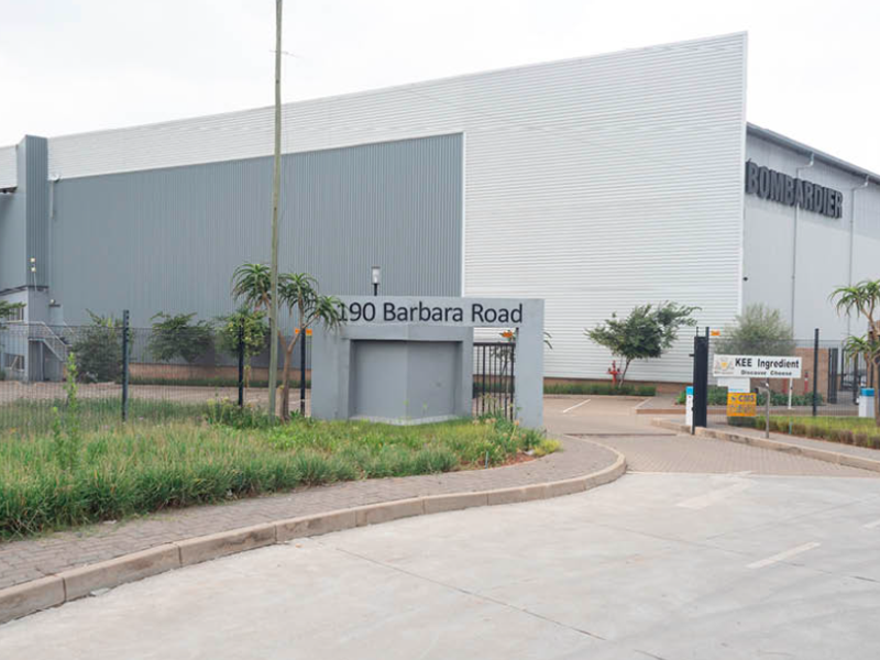 Warehouse to let in Elandsfontein - Photo 2