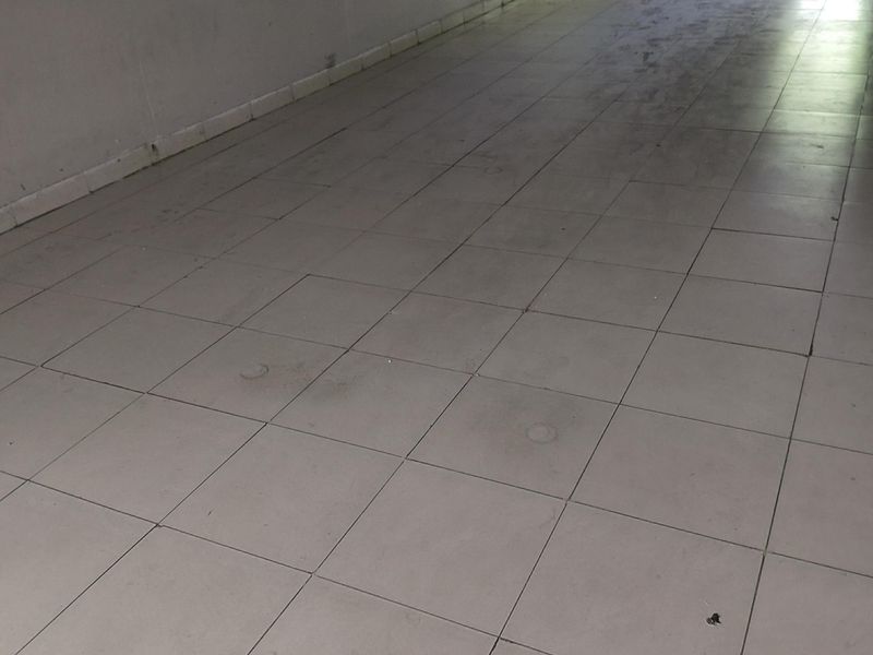 Shop To Let – Sunnyside - Photo 2