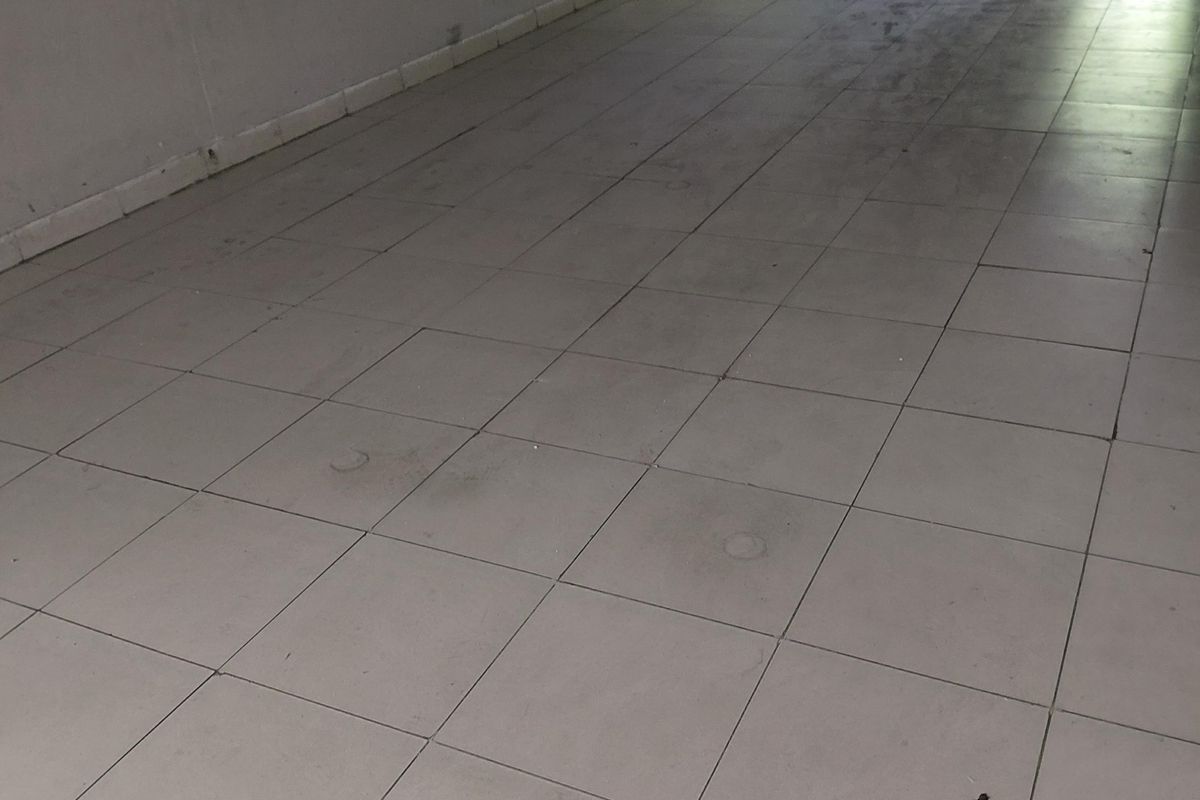 Shop To Let – Sunnyside - Photo 2