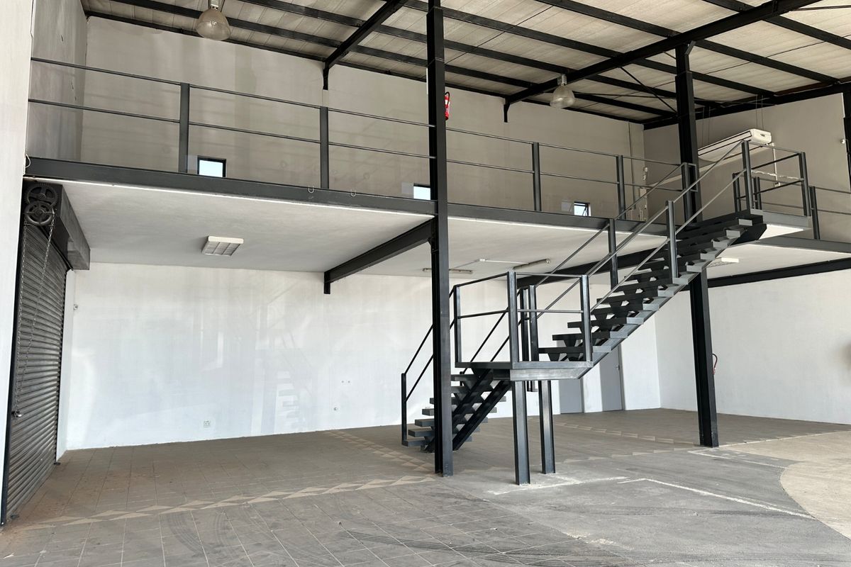 334m2 Warehouse To Let in Louwlardia, Centurion - Photo 5