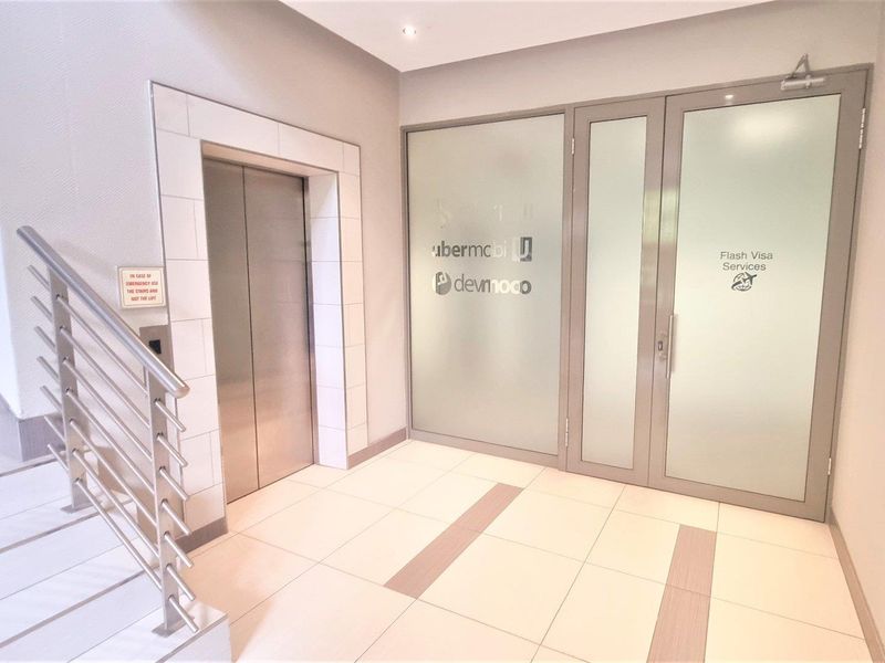 Office to let in 23 Eaton Road Bryanston - Photo 3