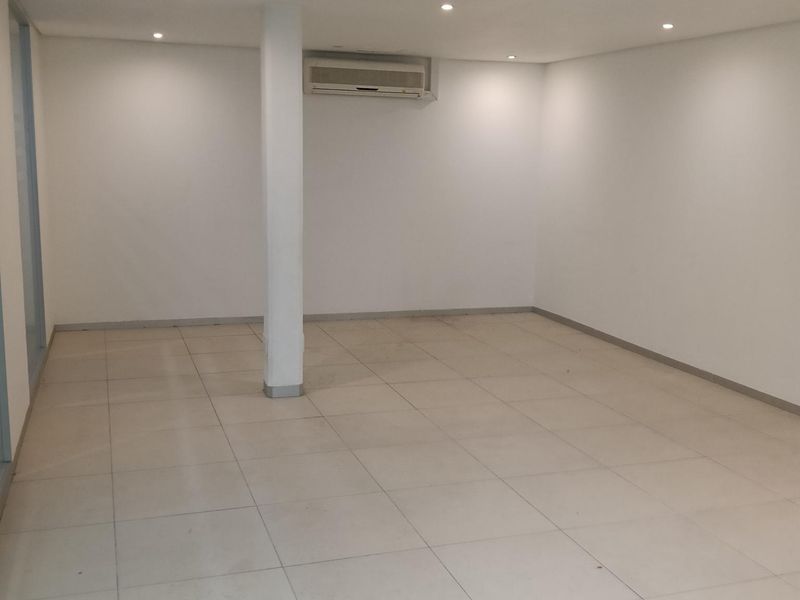 Office to let - Photo 7