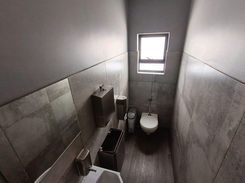 Top-Grade Office Space | Secure, Fully Equipped & Move-In Ready - Photo 9