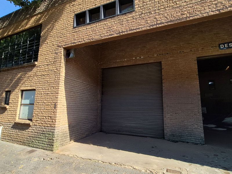 Commercial Rental - Prime 300sqm Mixed-Use - Photo 10