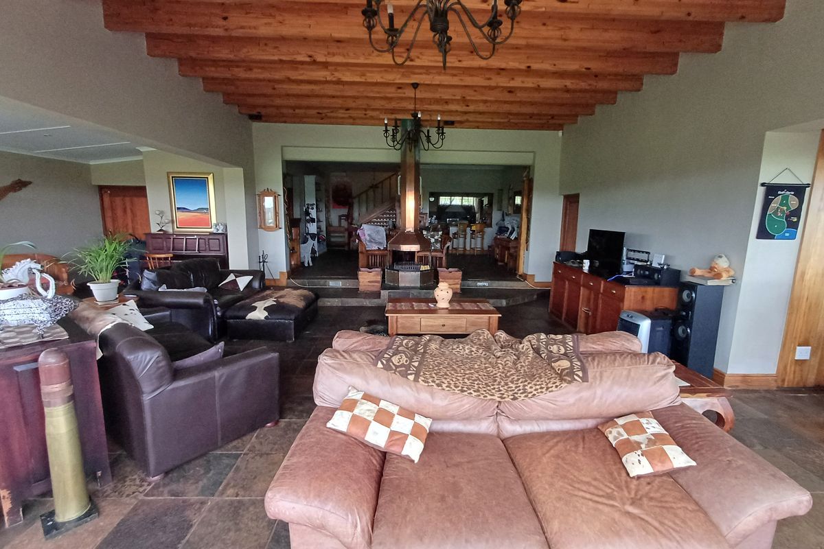 22ha MIDLANDS Smallholding with River frontage -  R2 700 000,00 - Photo 5