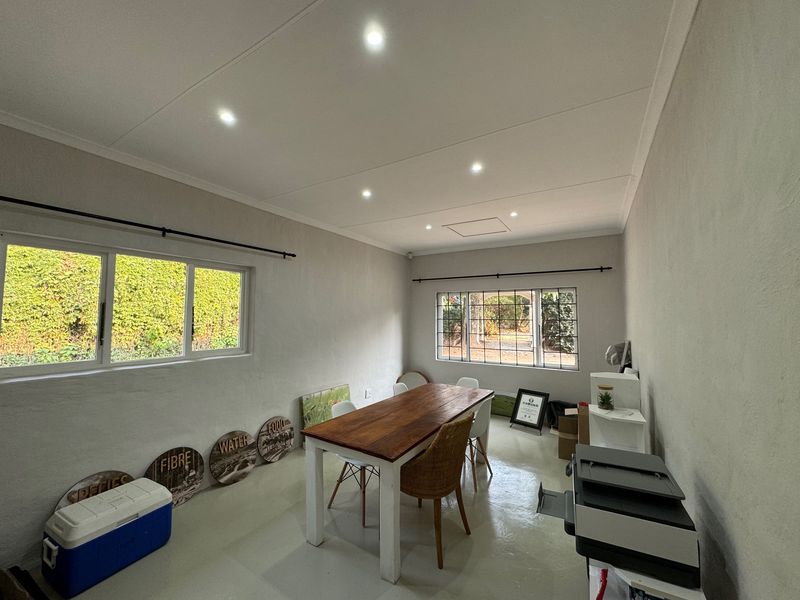 Secure and Serene Office Space in the Heart of Hilton – Ideal for Small Practice - Photo 6