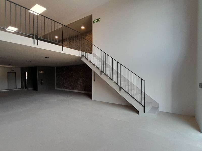 229m Loft-Style Warehouse To Let, Innovation Worx Junction, Midrand - Photo 3